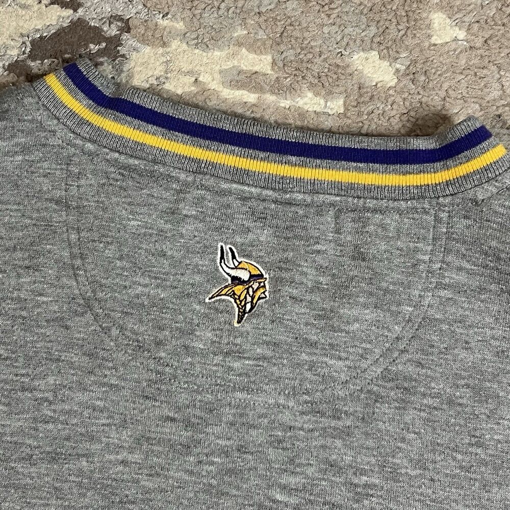 Vintage NFL Minnesota Vikings V Neck Sweatshirt Mens 2XL Gray Striped Sleeves - Picture 9 of 12